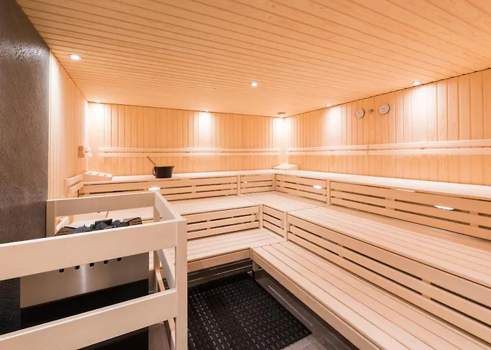 Sternwarte By Randolins Bed & Breakfast 3*